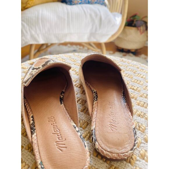 Madewell The Frances Skimmer Mule in Snake Embossed Leather - Picture 5 of 6